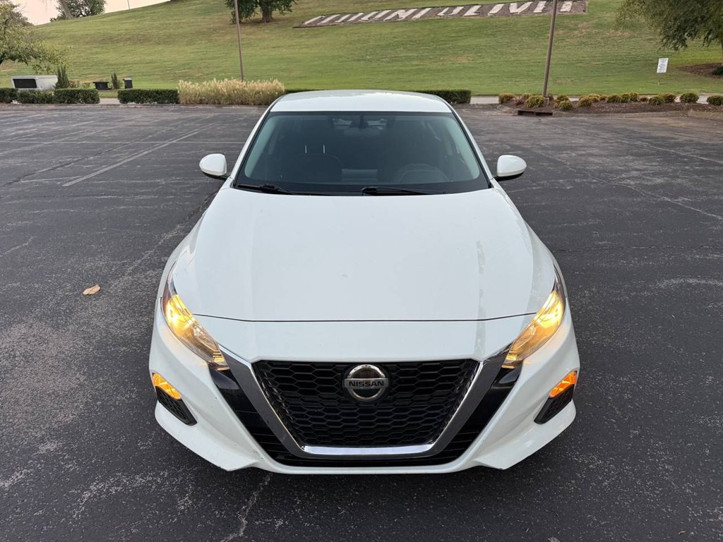 2020 Nissan Altima Image 3