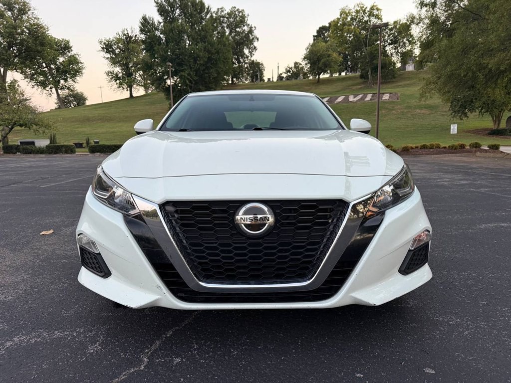 2020 Nissan Altima Image 4