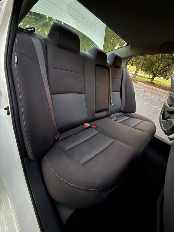 2020 Nissan Altima Image 18