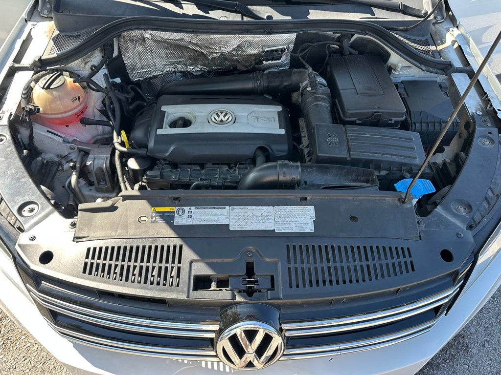 2017 Volkswagen Tiguan Image 11
