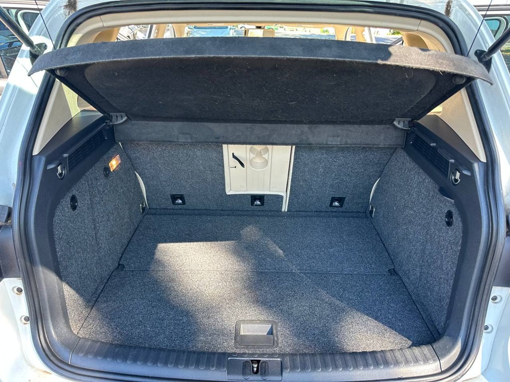 2017 Volkswagen Tiguan Image 14