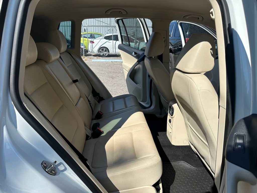 2017 Volkswagen Tiguan Image 19