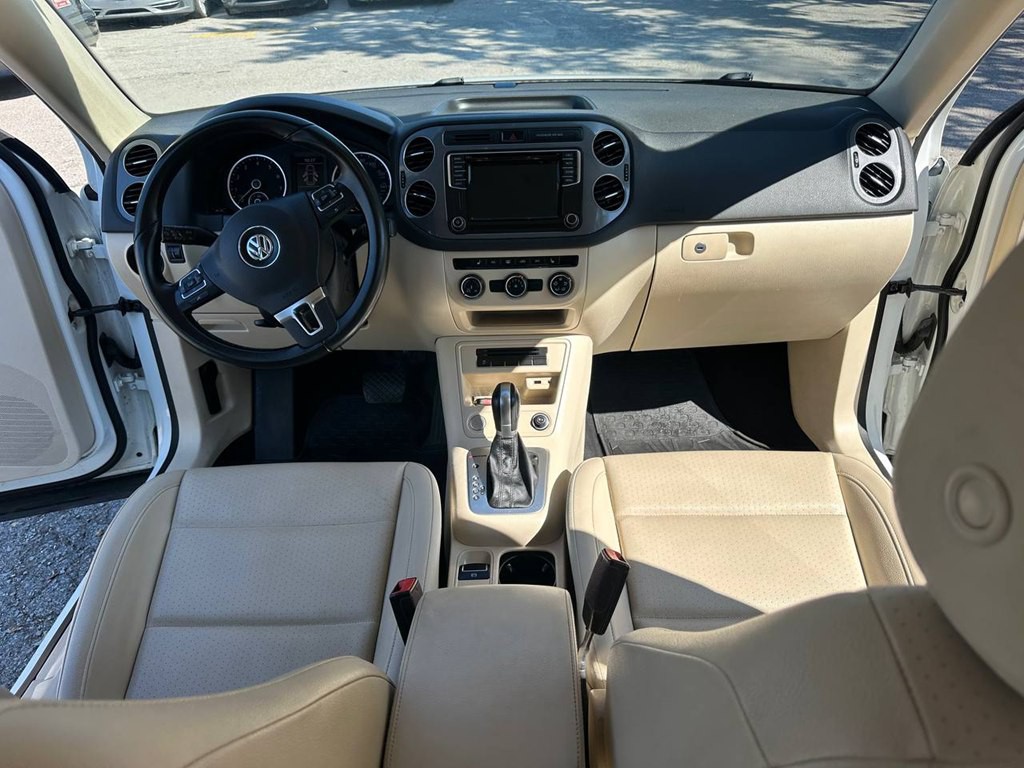 2017 Volkswagen Tiguan Image 22