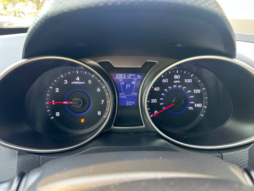 2016 Hyundai Veloster Image 31