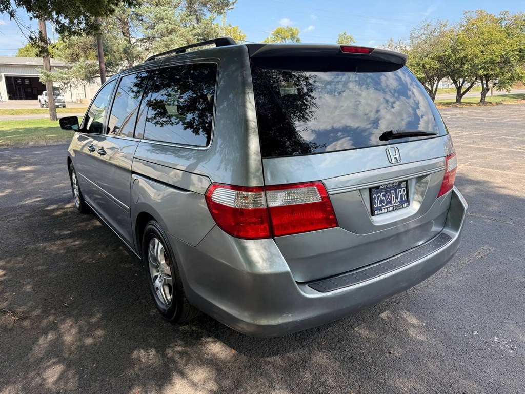 2007 Honda Odyssey Image 8