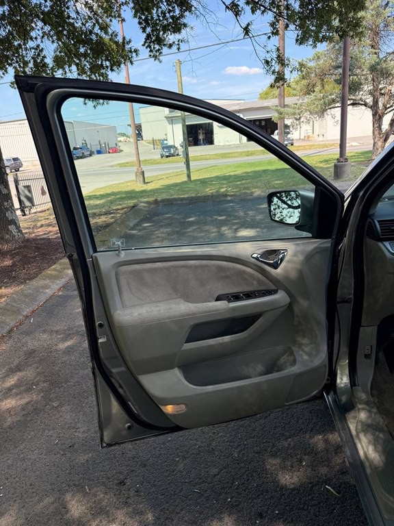2007 Honda Odyssey Image 14