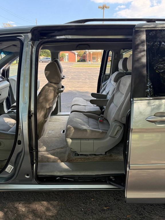 2007 Honda Odyssey Image 30