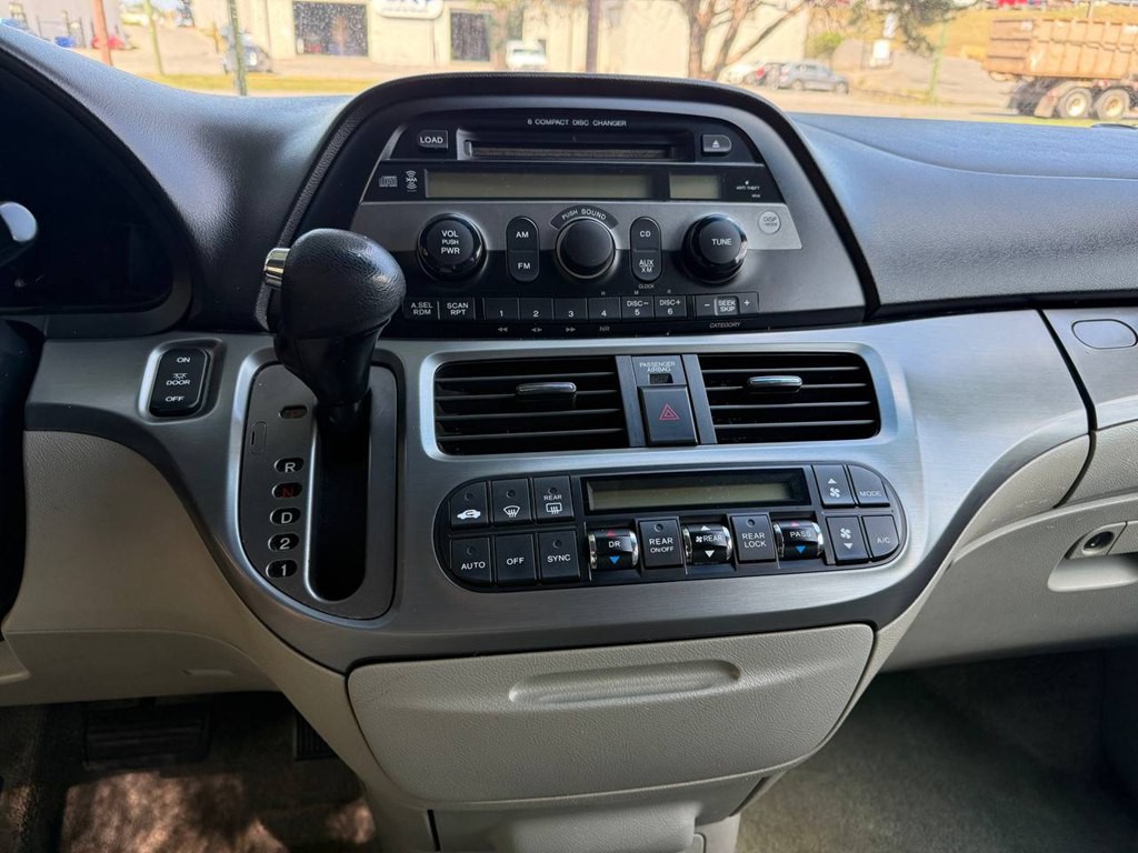 2007 Honda Odyssey Image 34