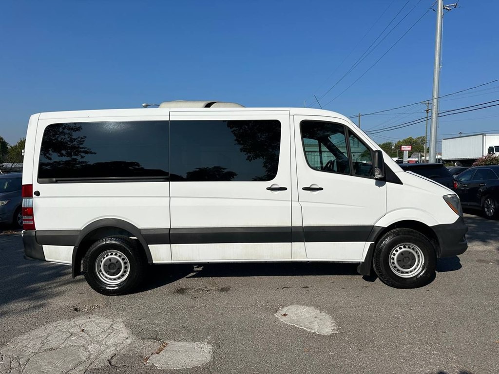 2014 Mercedes-Benz Sprinter Image 5
