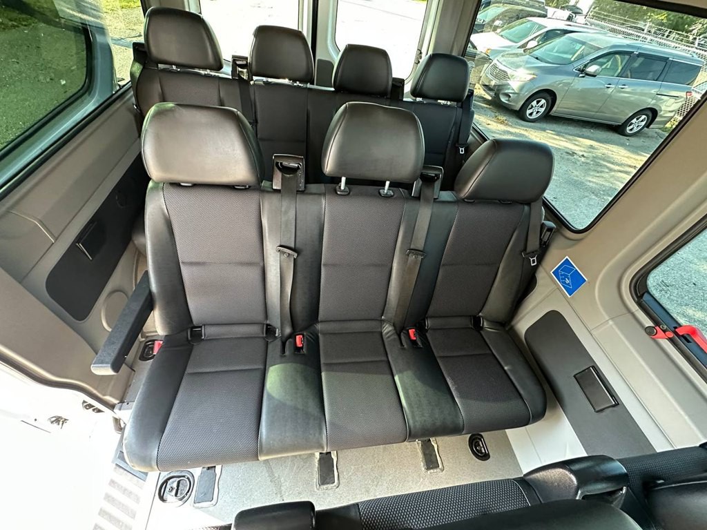 2014 Mercedes-Benz Sprinter Image 22