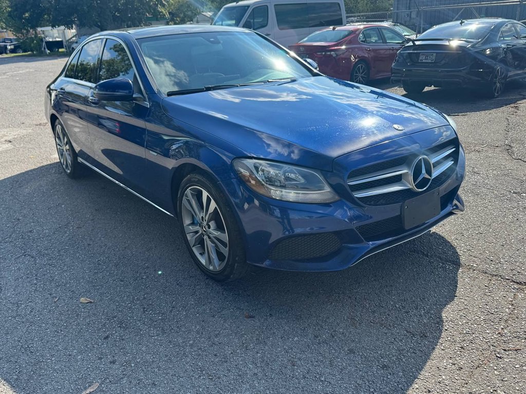 2017 Mercedes-Benz C-Class Image 4