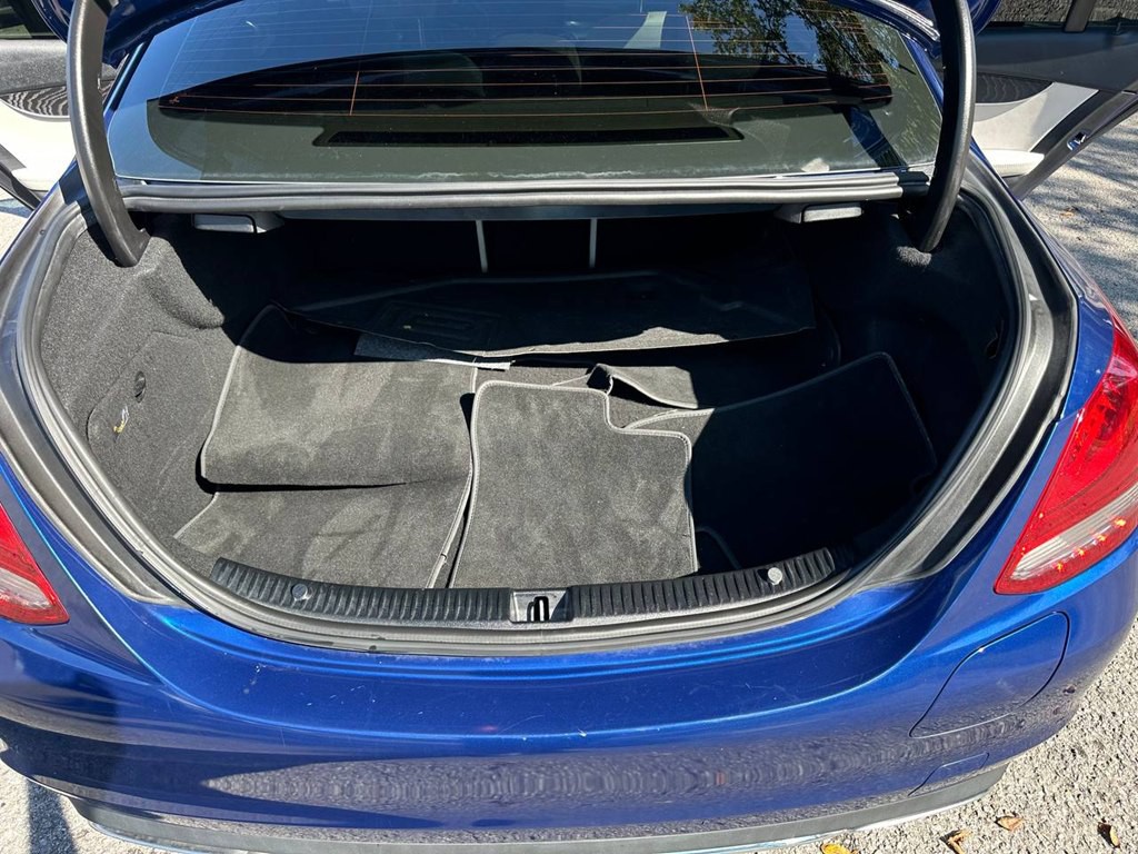 2017 Mercedes-Benz C-Class Image 10