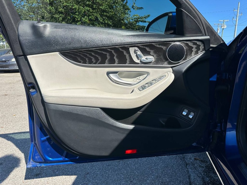 2017 Mercedes-Benz C-Class Image 13