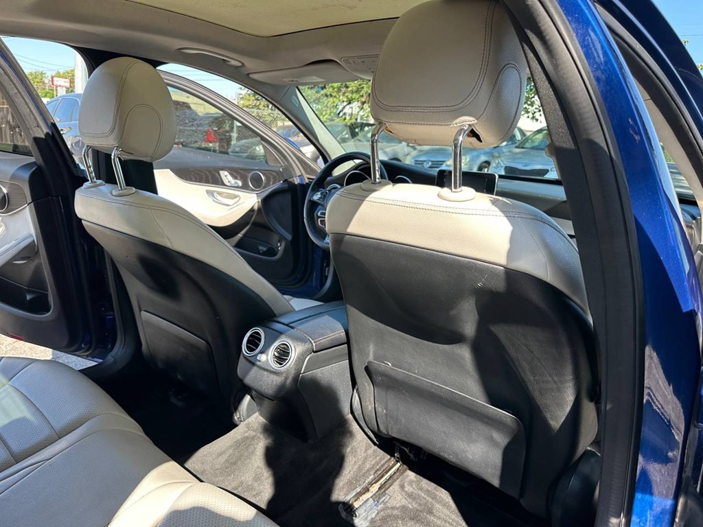 2017 Mercedes-Benz C-Class Image 20
