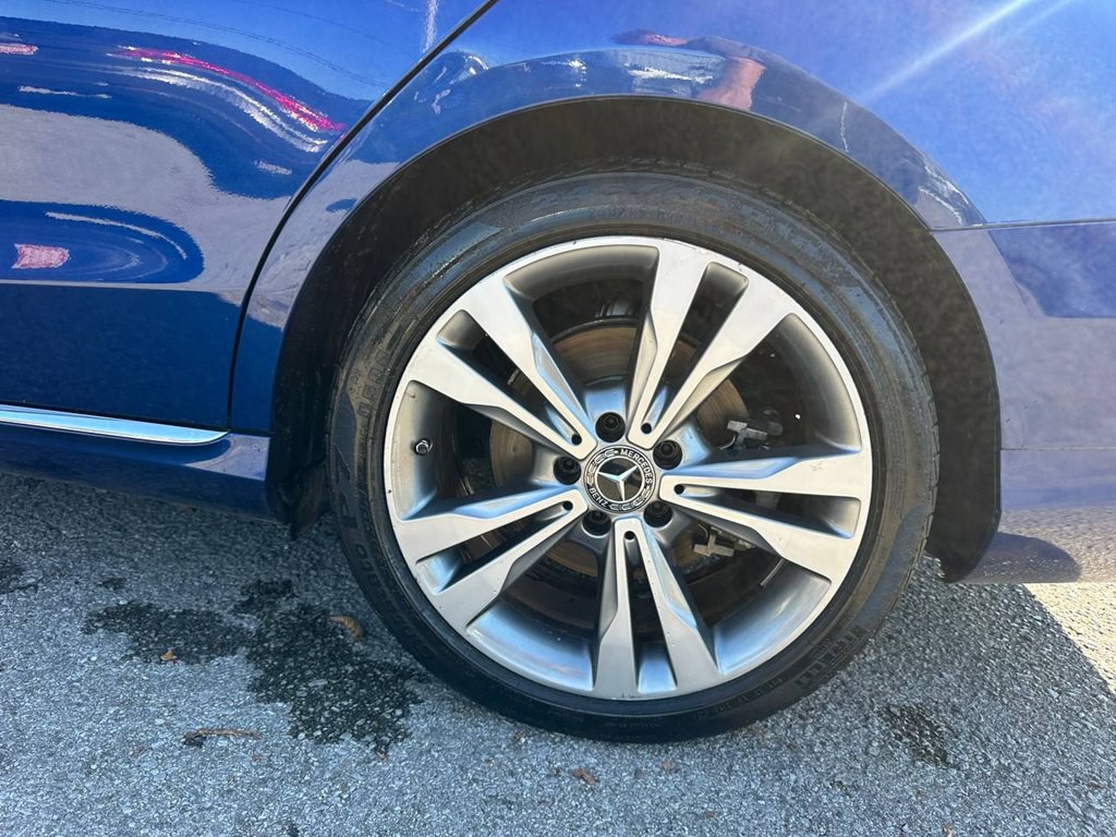2017 Mercedes-Benz C-Class Image 25