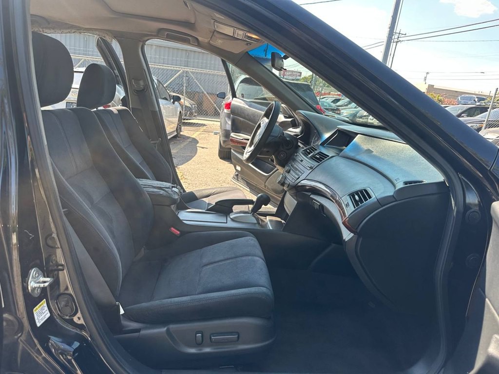 2010 Honda Crosstour Image 24
