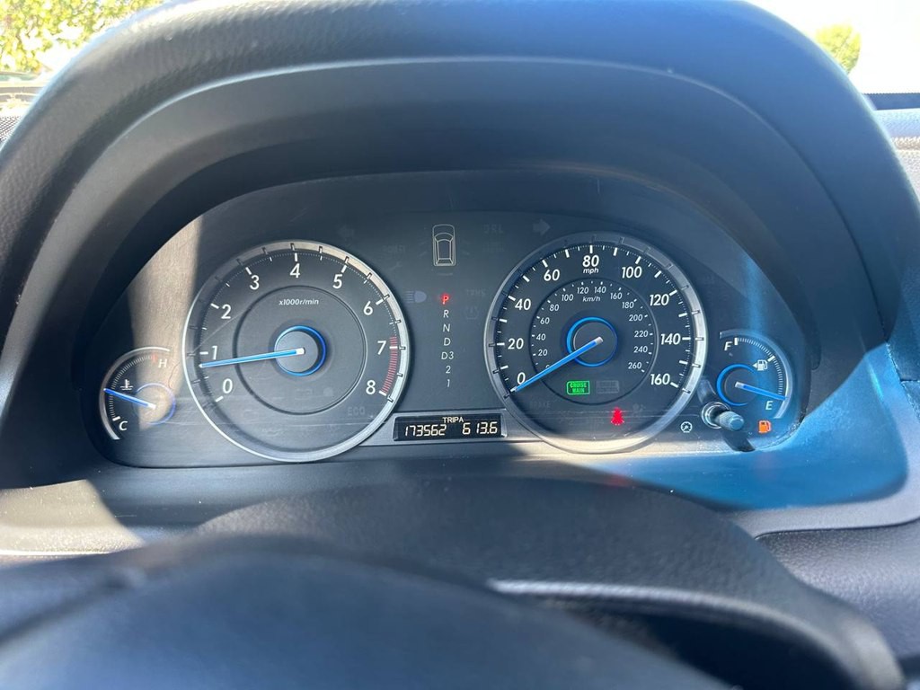 2010 Honda Crosstour Image 32