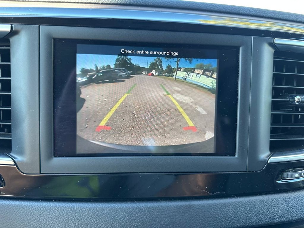 2019 Chrysler Pacifica Image 33