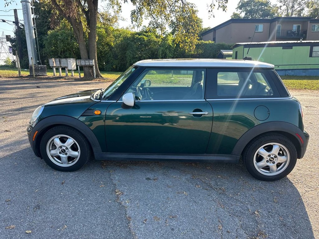2010 MINI Cooper Image 9
