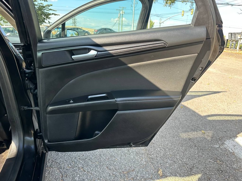 2018 Ford Fusion Image 26