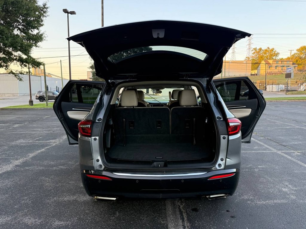 2019 Buick Enclave Image 12