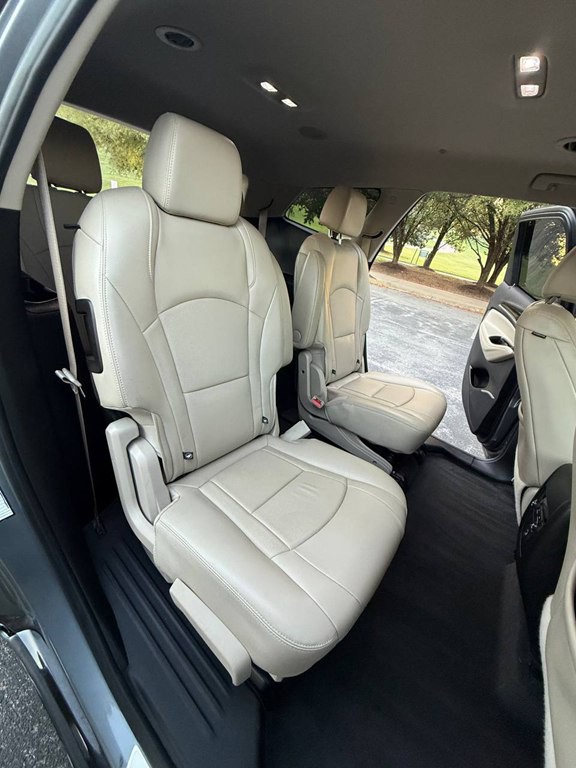2019 Buick Enclave Image 27