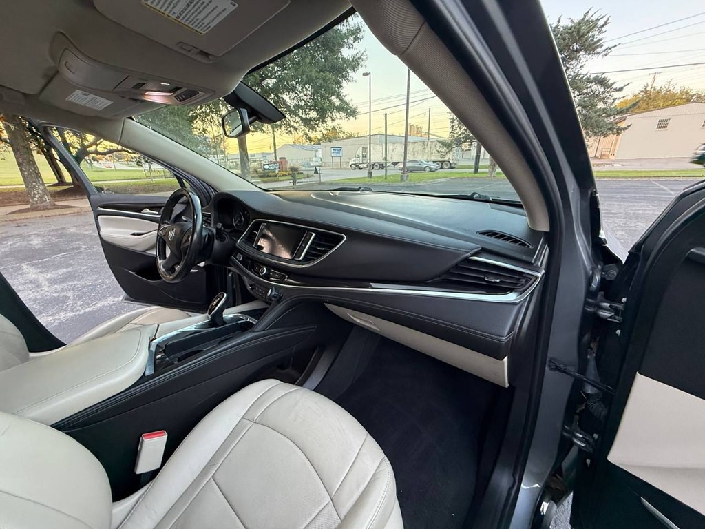 2019 Buick Enclave Image 31