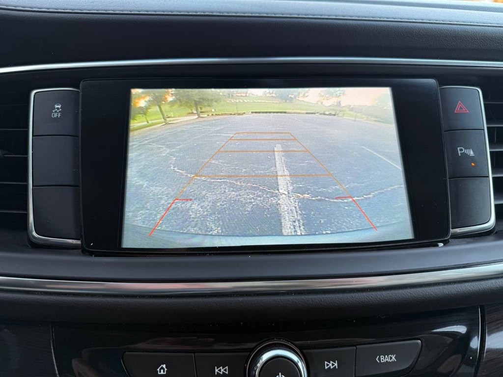 2019 Buick Enclave Image 39
