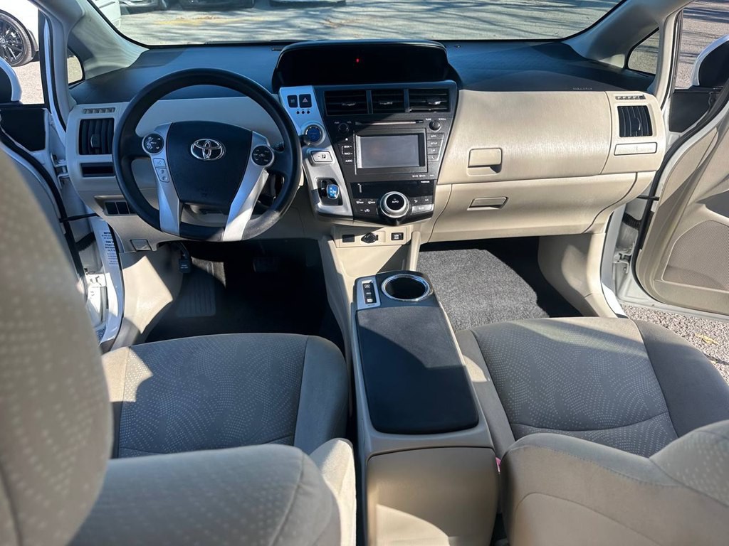 2012 Toyota Prius Image 20