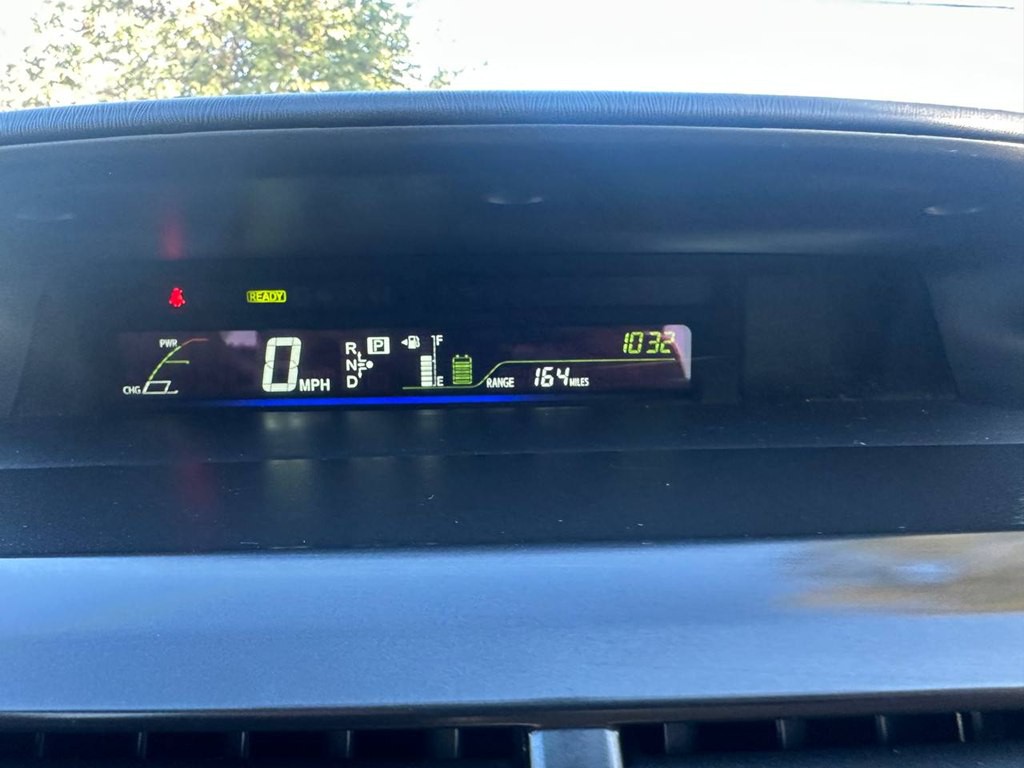 2012 Toyota Prius Image 44