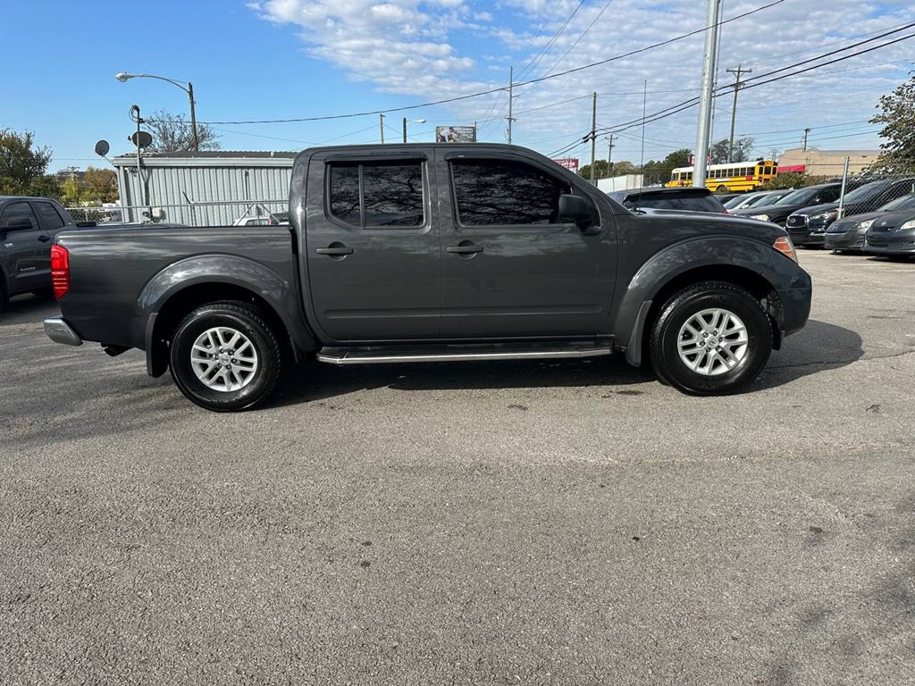 2014 Nissan Frontier Image 4