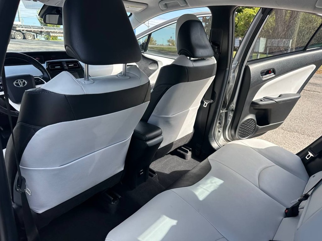 2017 Toyota Prius Image 18