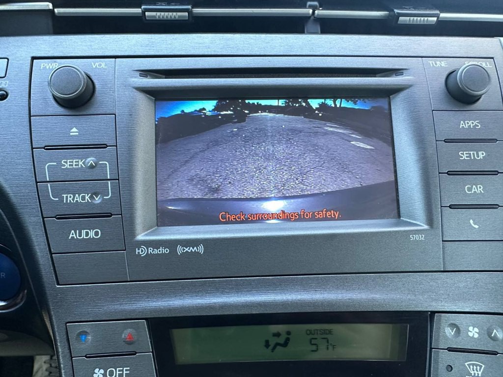 2013 Toyota Prius Image 31