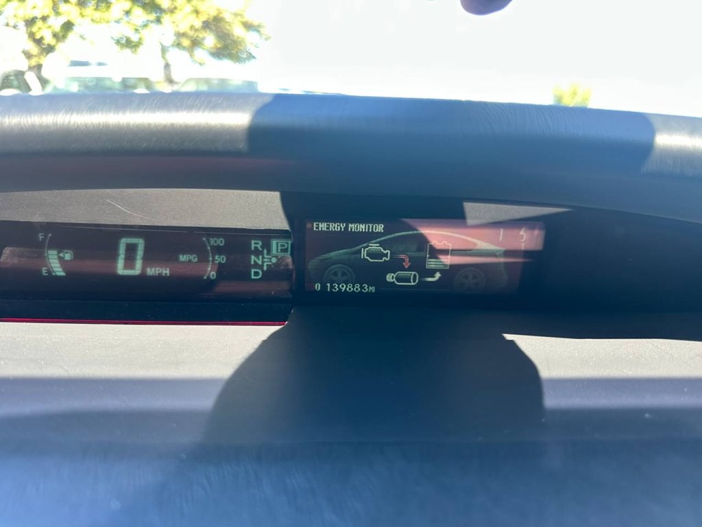 2013 Toyota Prius Image 34