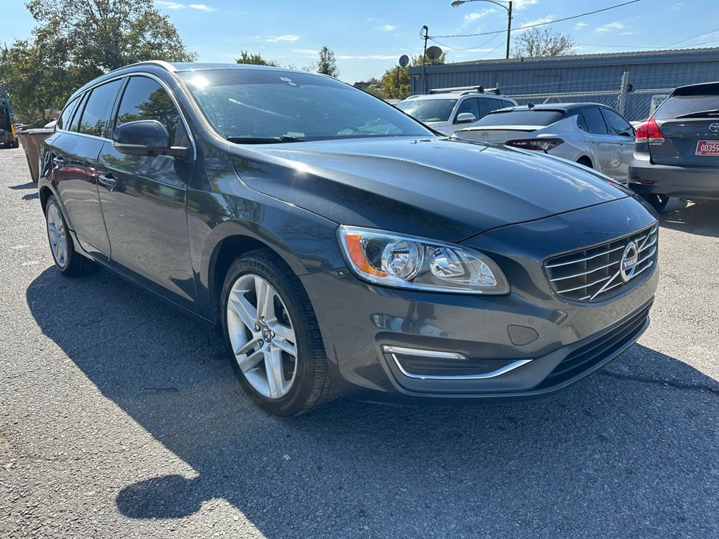 2015 Volvo V60 Image 3