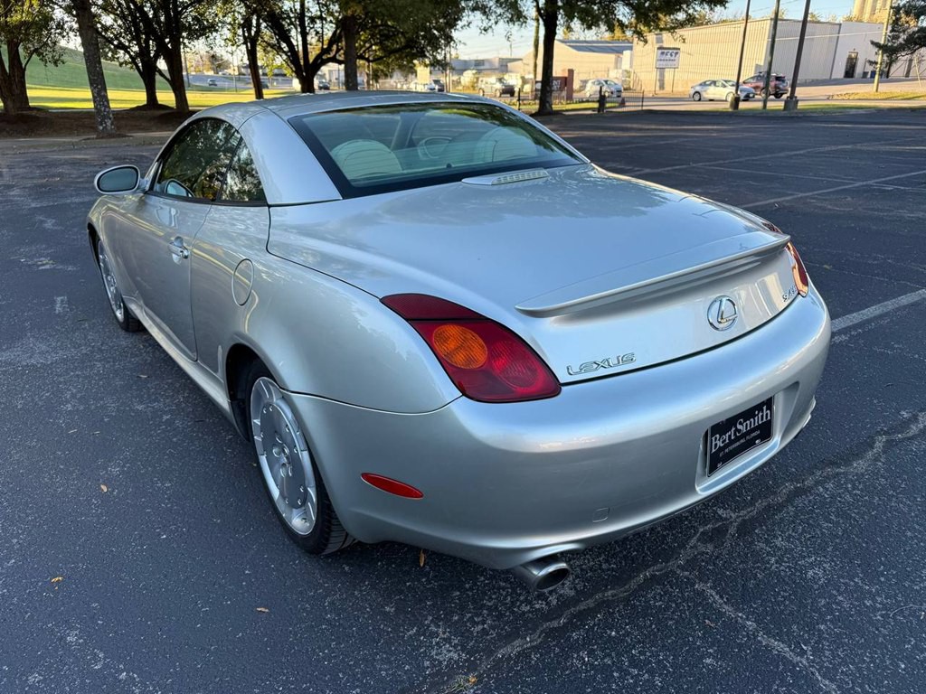2003 Lexus SC Image 9