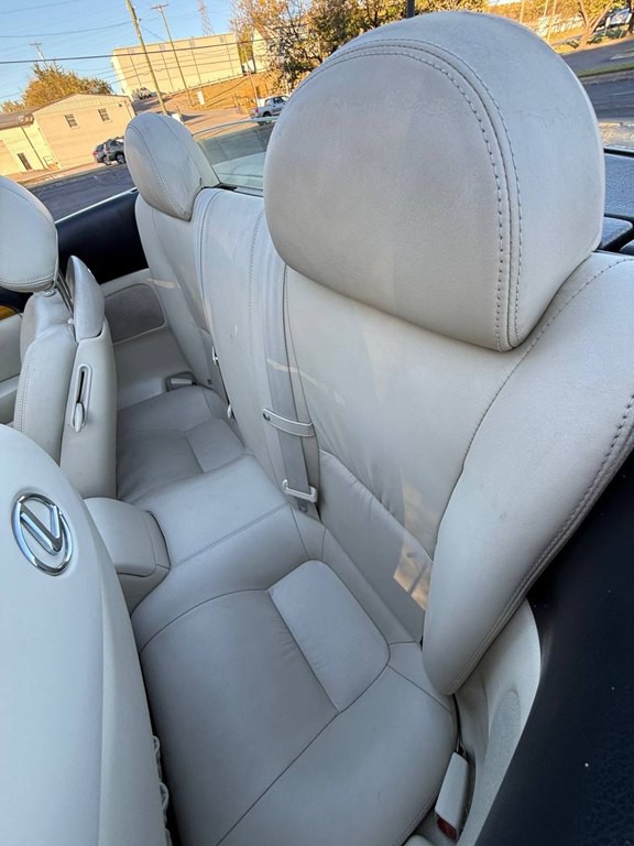 2003 Lexus SC Image 25