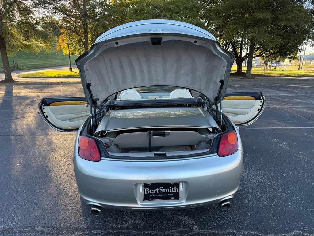 2003 Lexus SC Image 35