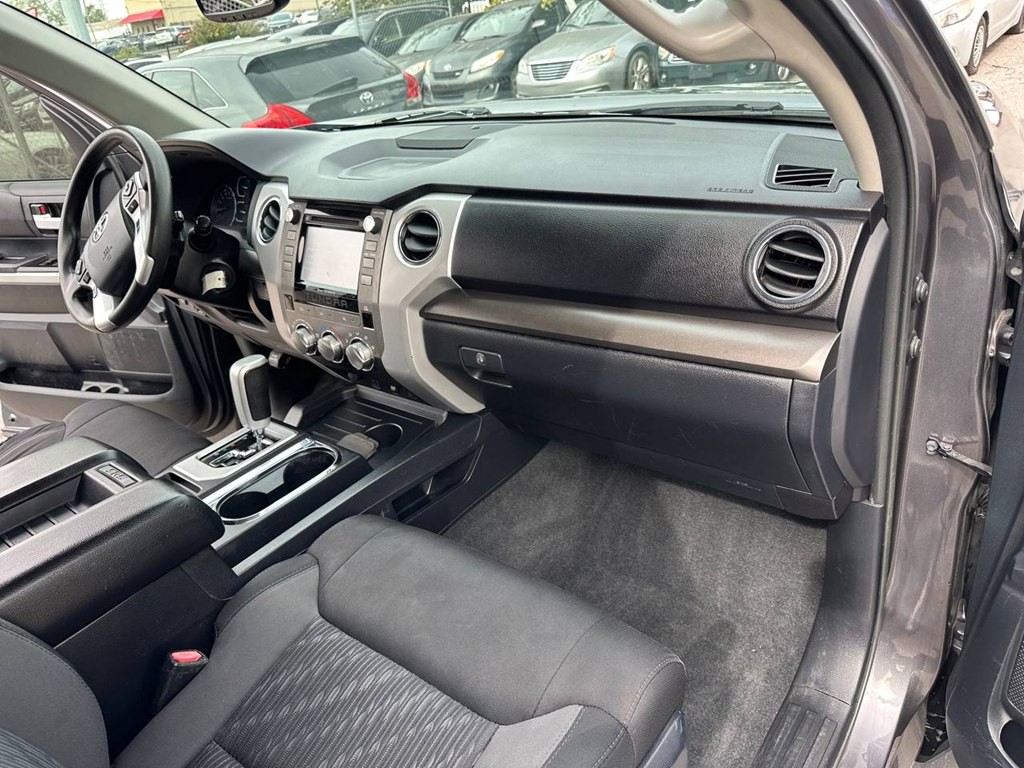 2018 Toyota Tundra Image 23