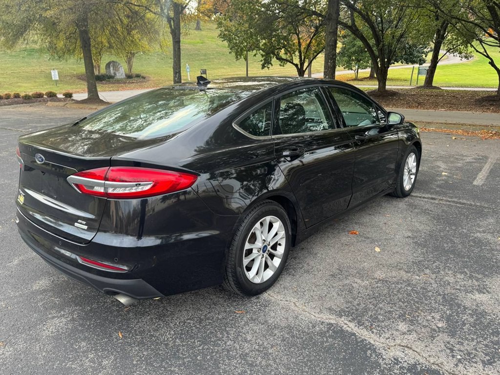 2020 Ford Fusion Image 28