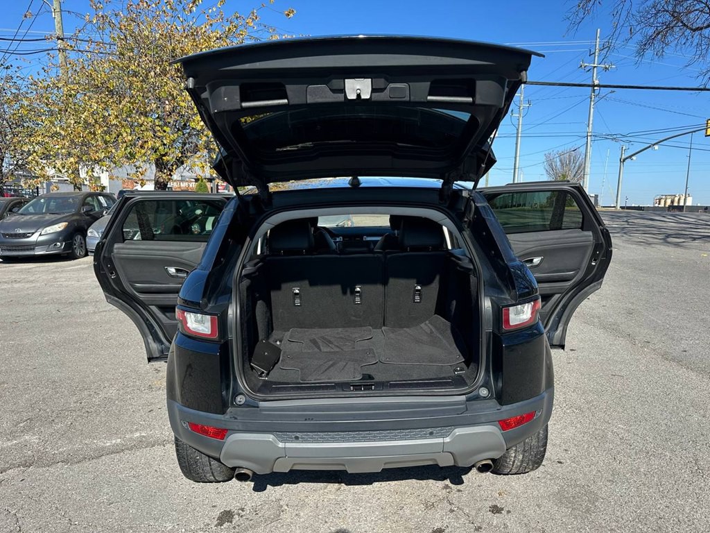 2017 Land Rover Range Rover Evoque Image 11