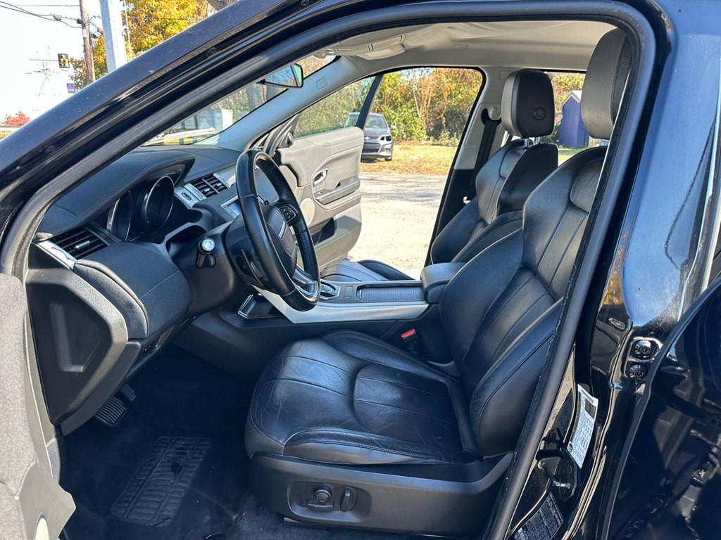 2017 Land Rover Range Rover Evoque Image 14