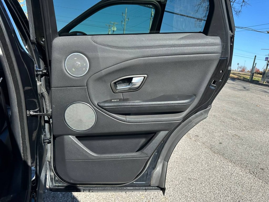 2017 Land Rover Range Rover Evoque Image 22