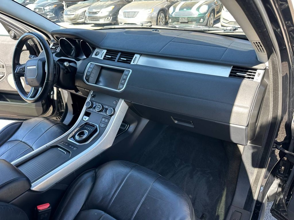 2017 Land Rover Range Rover Evoque Image 24