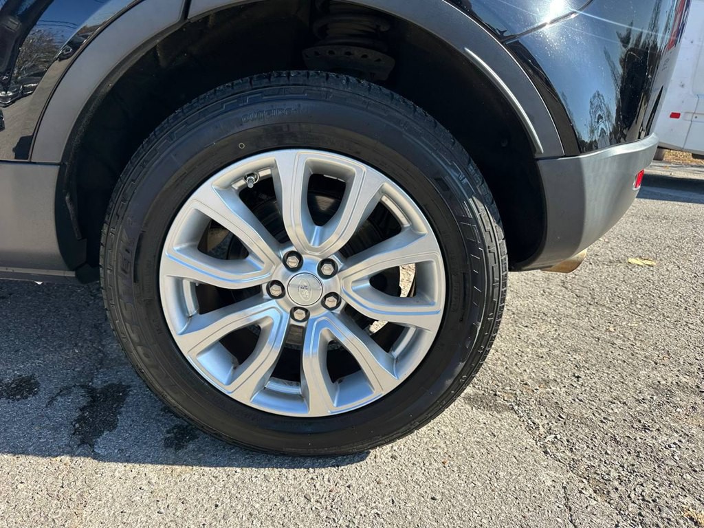 2017 Land Rover Range Rover Evoque Image 27