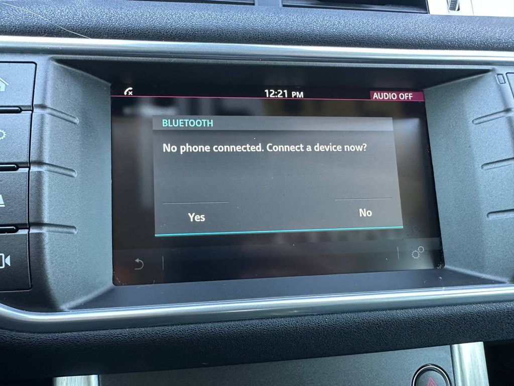 2017 Land Rover Range Rover Evoque Image 32