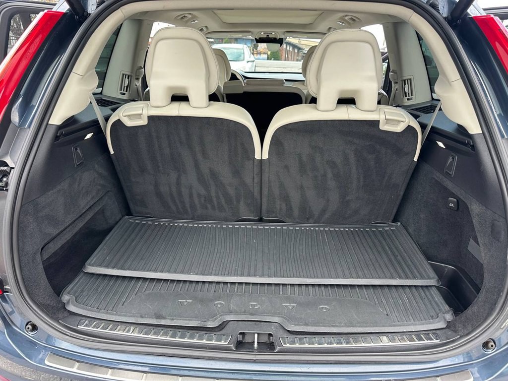 2018 Volvo XC90 Image 12