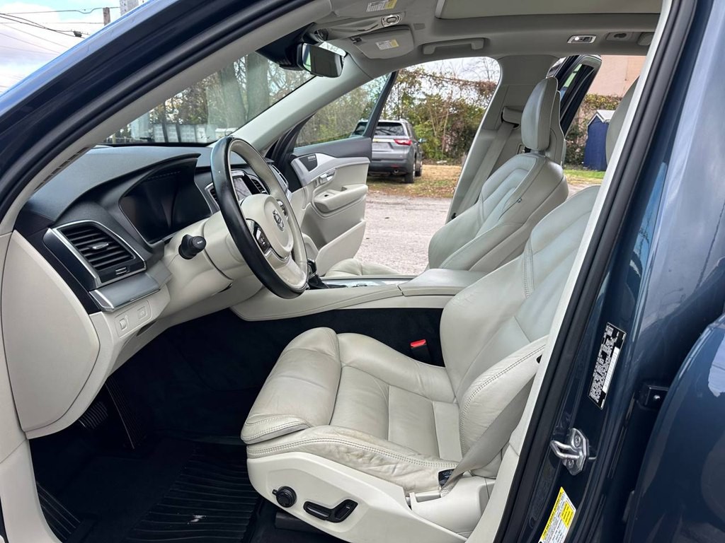 2018 Volvo XC90 Image 16