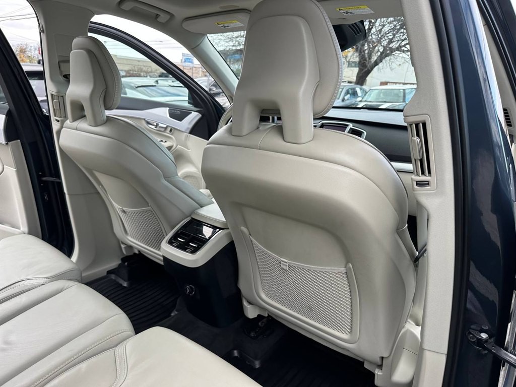 2018 Volvo XC90 Image 24