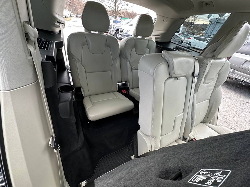 2018 Volvo XC90 Image 27